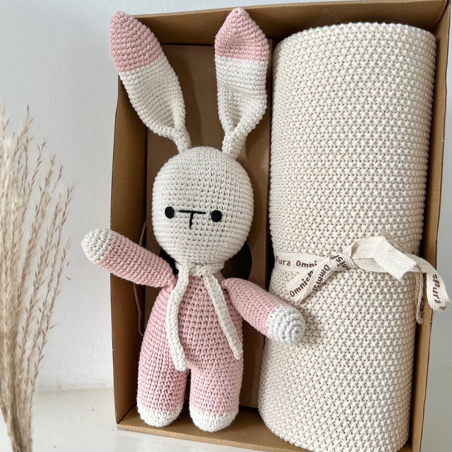 Organic Knitted Blanket and Bunny Crochet - Pink