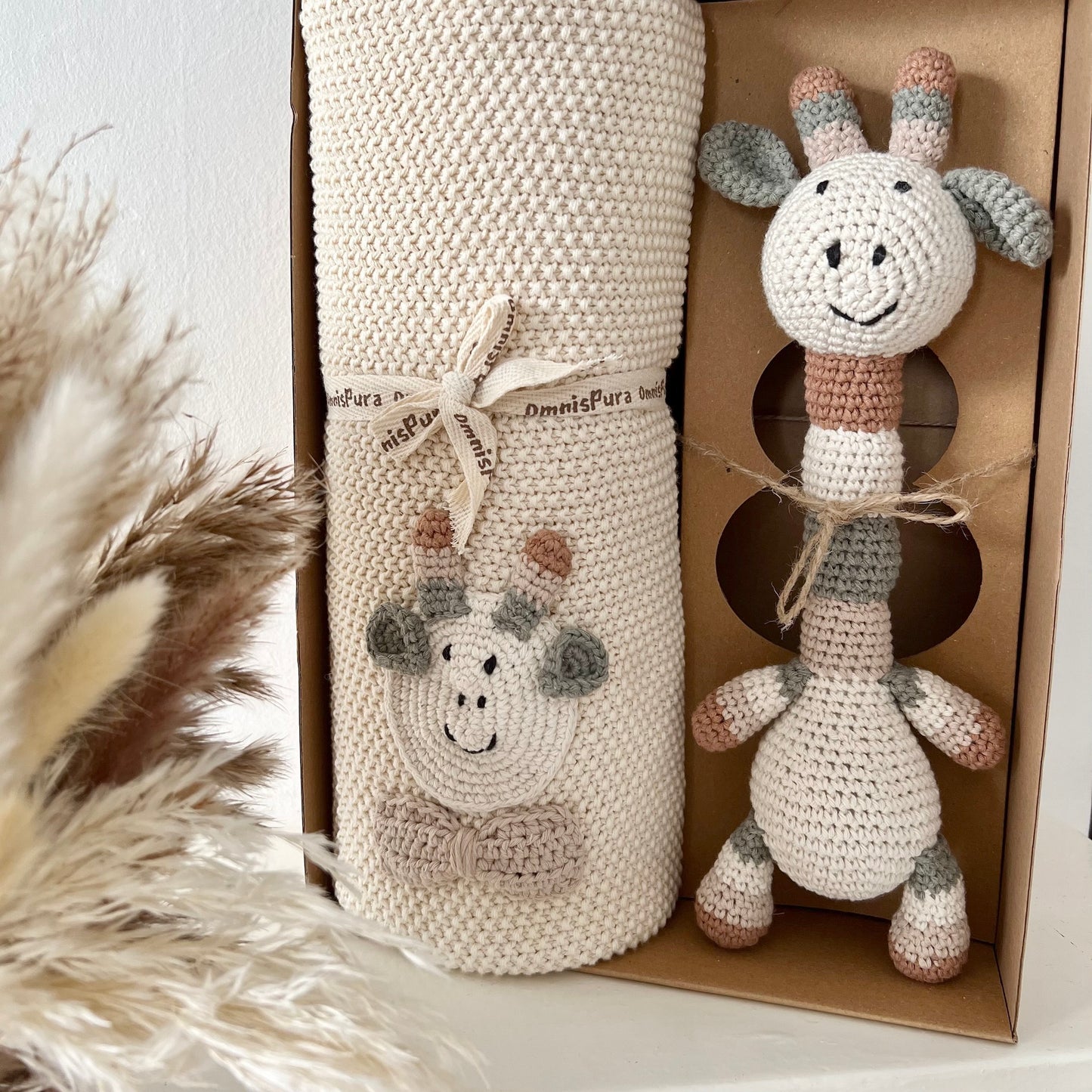 Organic Embroidered Blanket and Crochet Toy - Giraffe