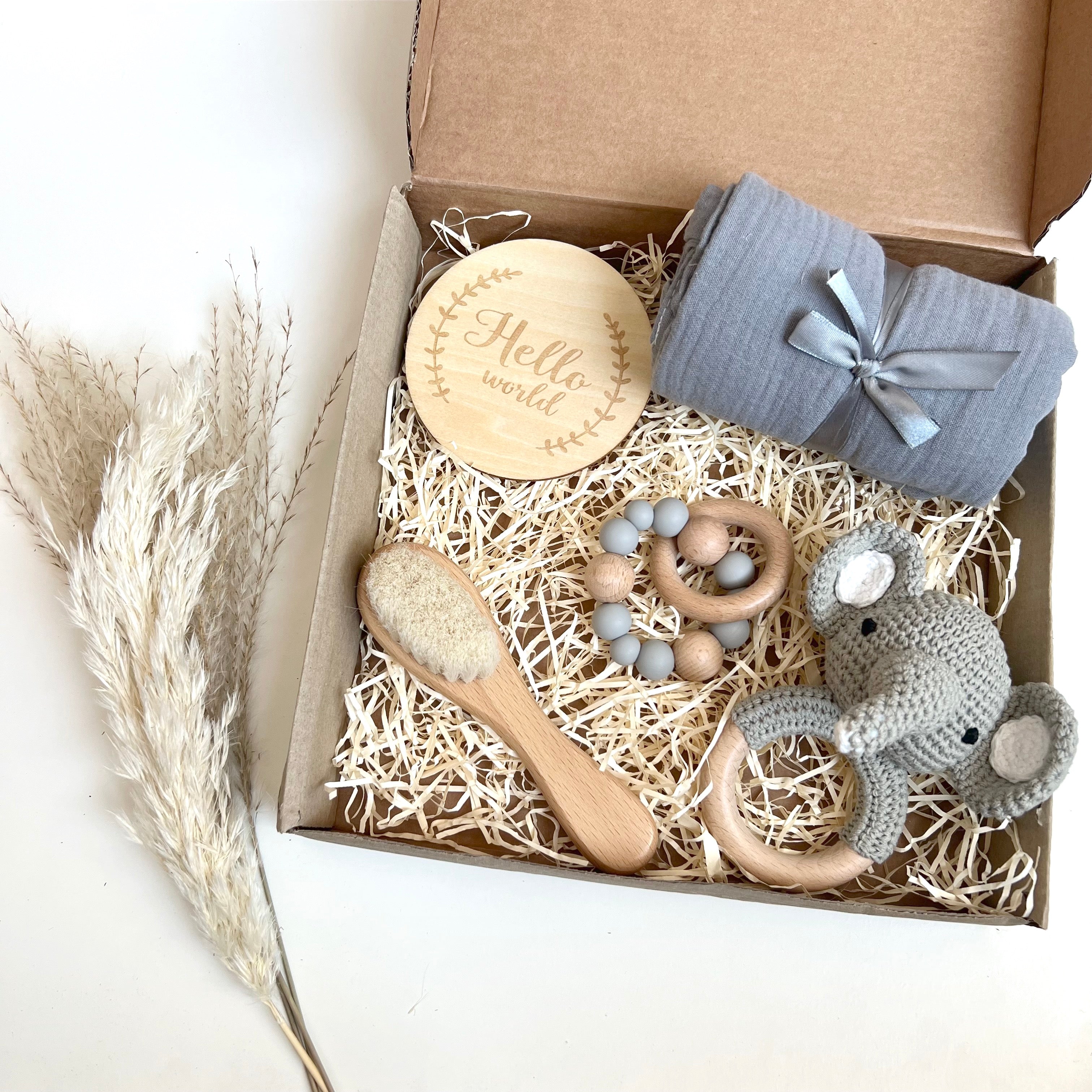 Newborn Baby Gift Set - for Baby Boy I Sweet Dreams Box – Peanut and Posie